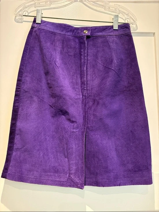 Women's Purple Suede A-Line Skirt - Picture 2 of 5